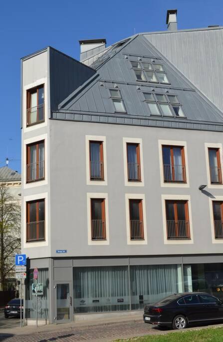 Luxury Apartment With A Balcony And View In Riga Old Town Bagian luar foto