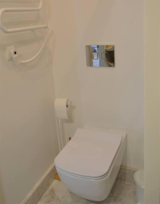 Luxury Apartment With A Balcony And View In Riga Old Town Bagian luar foto